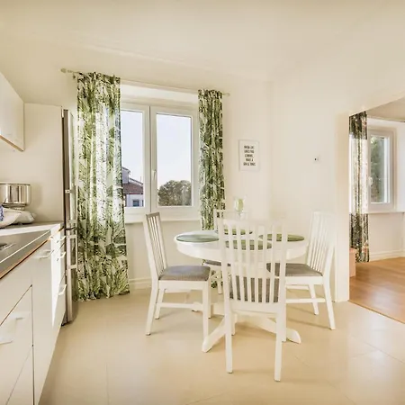 4sons New!!! Apartment Umag